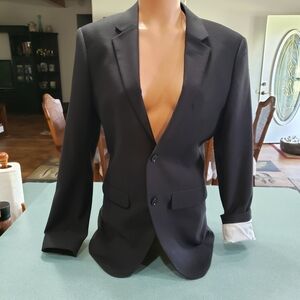 Merona Women's Lined Black Slimfit Blazer. 2 Button Closure, 4 Button Cuffs.